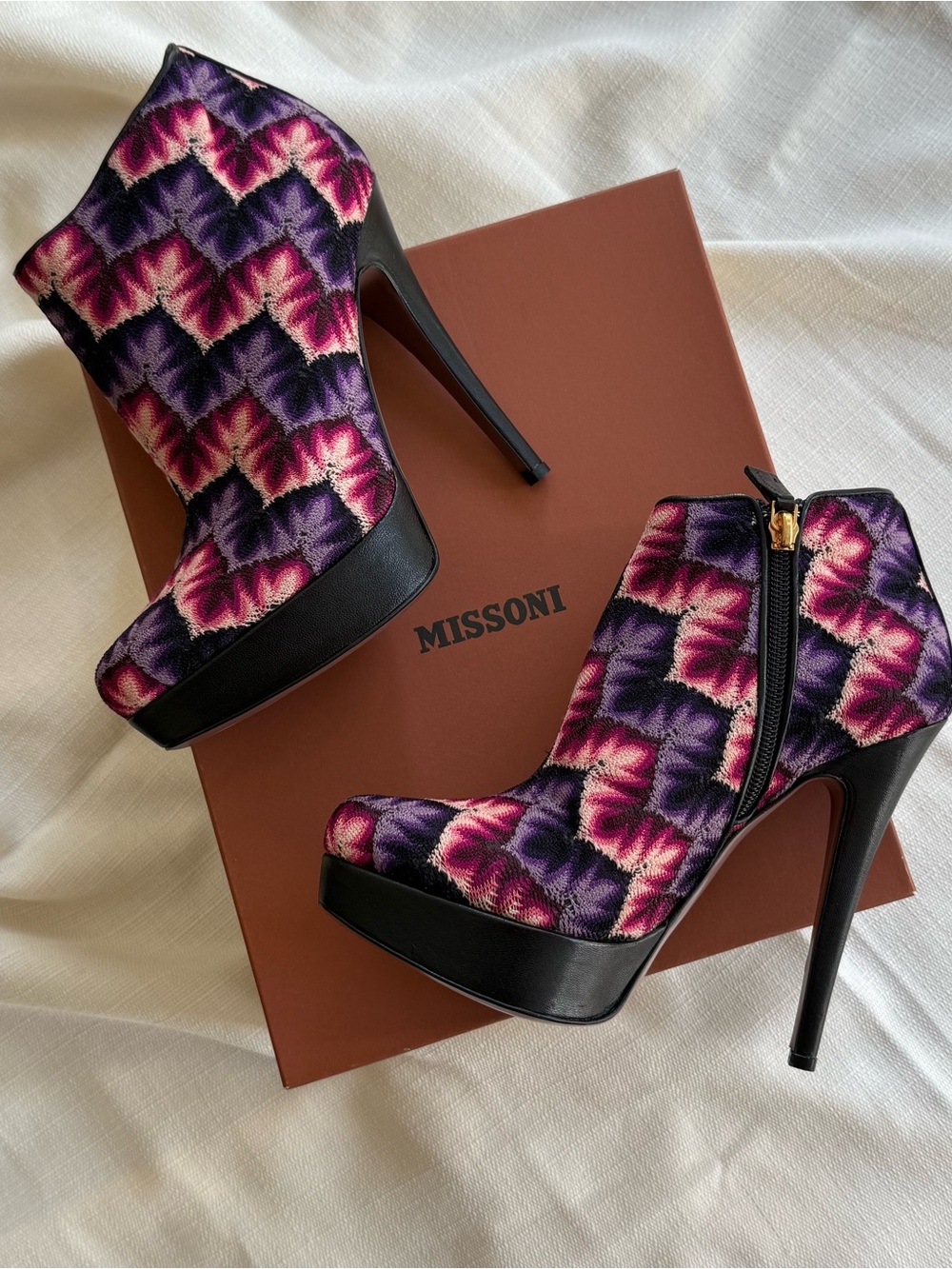 RARE* Vintage Missoni Purple and Pink Zigzag Platform Ankle Boots